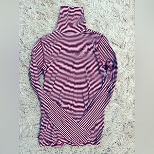 Everlane red and white striped turtleneck
